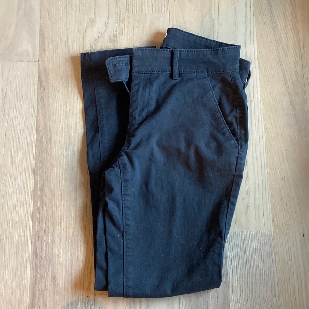 Women’s Loft pants.